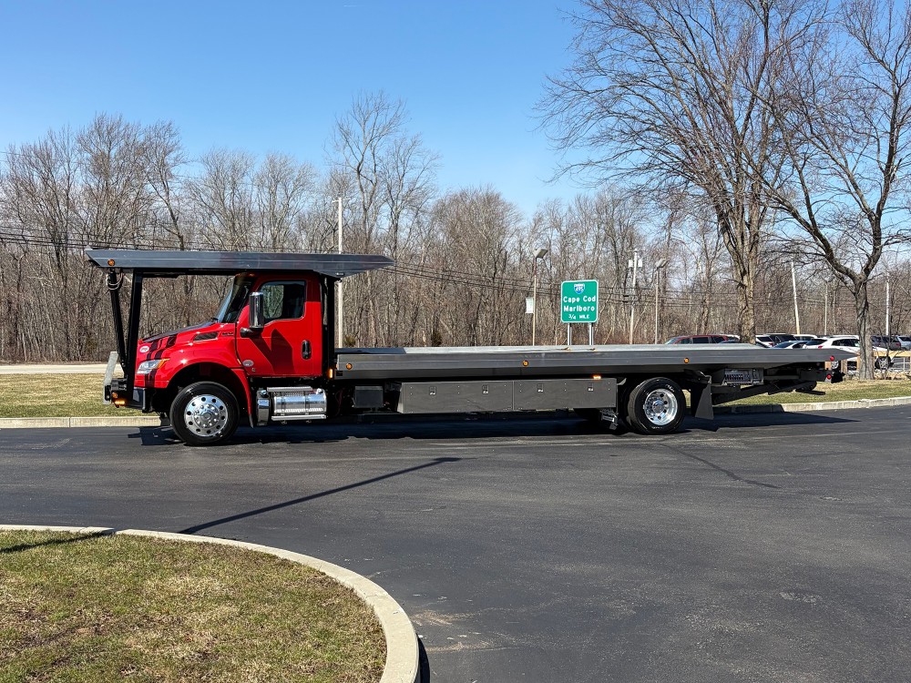 2025 International MV Rollback 4-Car (Key# 5279) 7